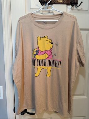 Winnie the Pooh Graphic Tee Torrid Size 3